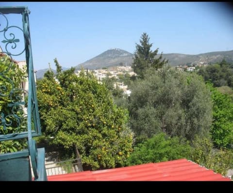 Chambre au calme sur les collines Vacation rental in Nice