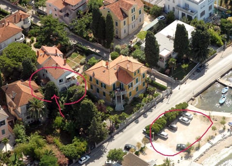 Facade/entrance, Neighbourhood, Bird's eye view