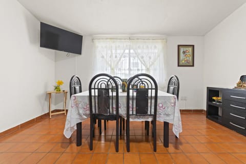 TV and multimedia, Dining area