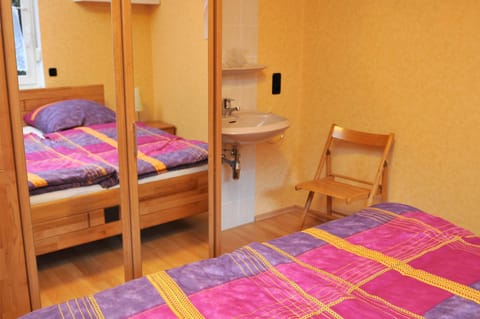 Decorative detail, Bedroom, Text overlay