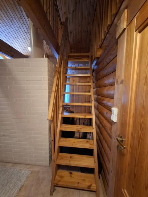 Smaller Äijänhonka Cottage Chalet in Finland