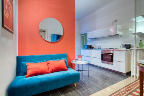 Kitchen or kitchenette, Living room, oven, stove