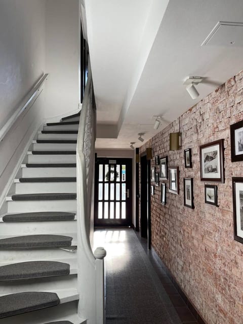 Property building, Decorative detail