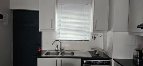 33 Langeberg Heights Apartment in Cape Town