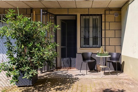RELAX - Casa a 2 Passi dal Centro con Free Parking e WiFi Apartment in Reggio Emilia