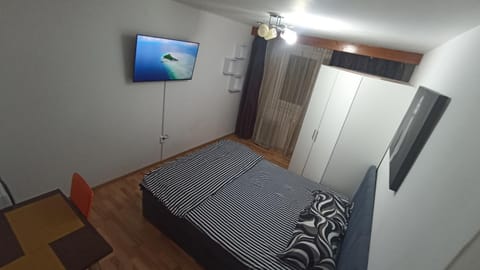 Bed, Bedroom, wardrobe