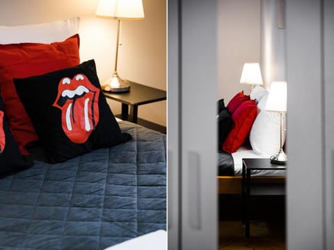 Bed, Bedroom