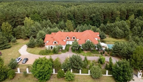 Rezydencja Osiek Cała Willa dla Ciebie i Rodziny Villa in Pomeranian Voivodeship