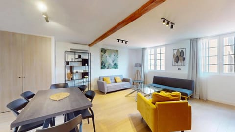 Living room, Seating area, Dining area