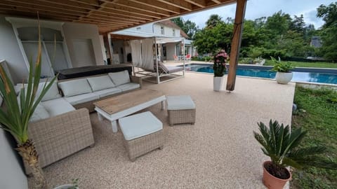 Garden, Hot Tub, Balcony/Terrace, Spa and wellness centre/facilities