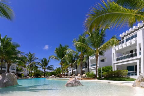 Natural landscape, Pool view, Swimming pool, sunbed