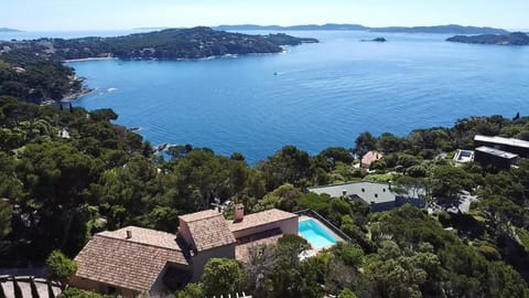 Villa La Sarrazine - Port du Niel - Vue Mer Villa in Hyères
