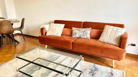 Communal lounge/ TV room, Living room, Lounge or bar