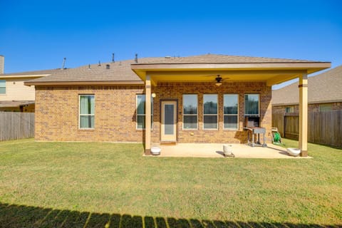 22 Mi to Dtwn Houston Spacious Baytown Home! House in Baytown