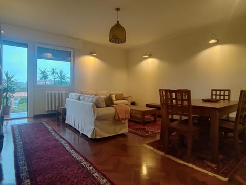 Periferia Chic Apartment in Milan