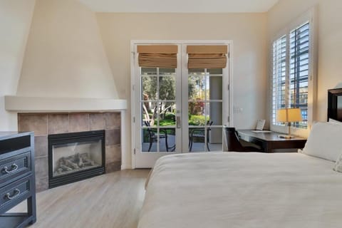 Secluded Ground Floor Studio #B Inn in Indian Wells