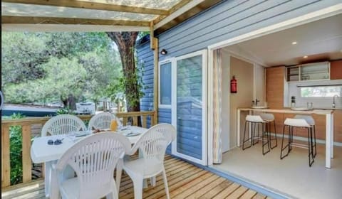 Property building, Patio, View (from property/room), Balcony/Terrace, pet friendly