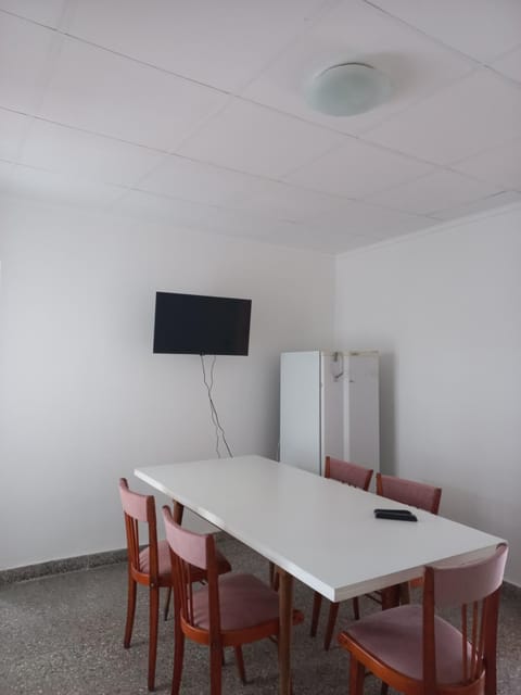 Communal lounge/ TV room, Dining area