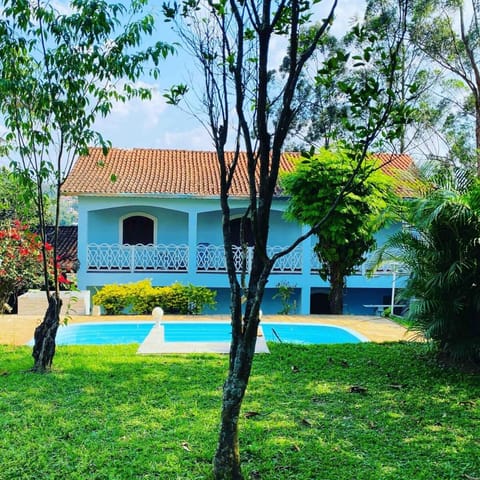 Property building, Spring, Day, Natural landscape, Garden, Garden view, Pool view, Swimming pool, Swimming pool