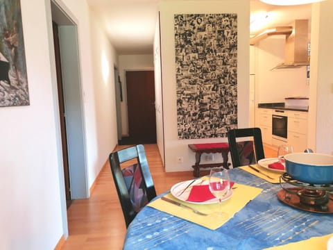 Fleur des alpes, Les Edelweiss Apartment in Fribourg, Switzerland