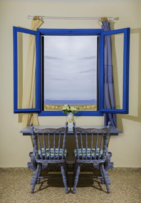 Decorative detail, Sea view