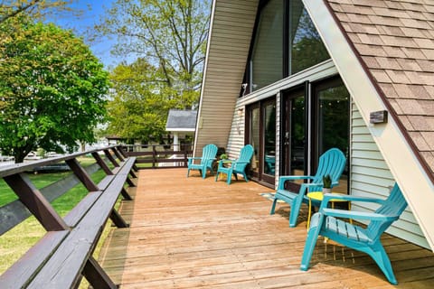 Loch Nez, a spacious 3-bedroom home in Silver Lake, MI House in Wisconsin