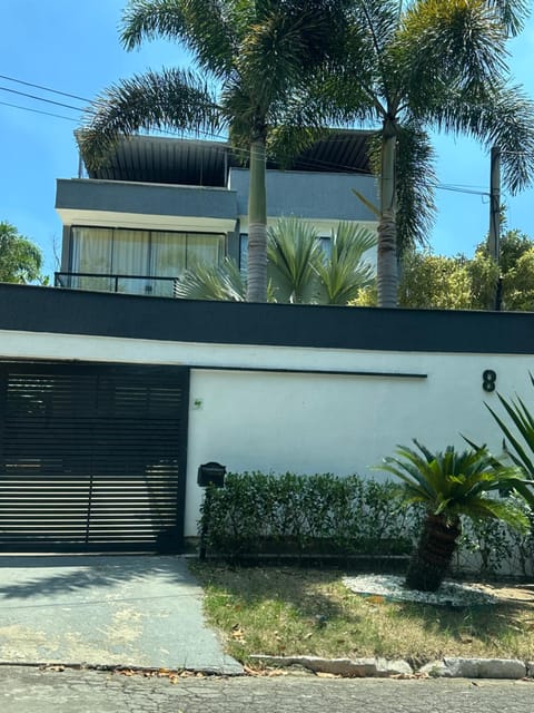 Casa de LUXO COM PISCINA RIO DE JANEIRO House in Rio de Janeiro