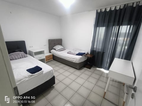 FMI 74,Sulzbach Apartment in Frankfurt