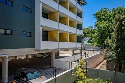 18 on The Den Studio Apartment Apartment in Stellenbosch