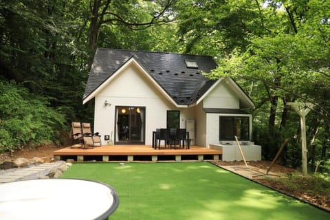 Property building, Garden, Minigolf, Minigolf