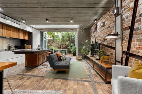 Kitchen or kitchenette, Living room, Seating area