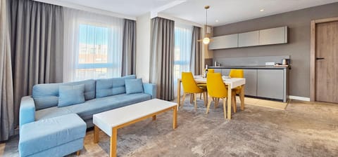 HolidayHomePL Bel Mare D121 2 sypialnie, 2 łazienki, balkon Apartment in Miedzyzdroje