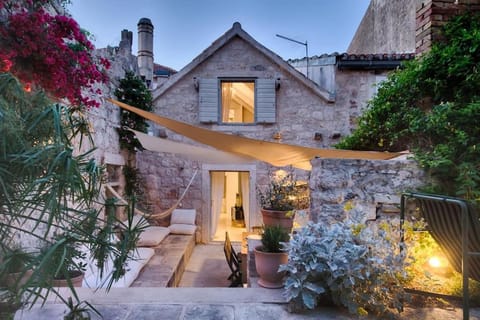 Villa Vento - Built in 1780 Villa in Vis