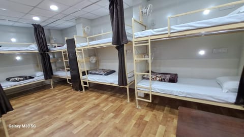 Bed, bunk bed
