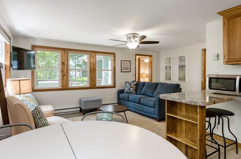 Whiskey Creek Cottage- Private Lake Michigan Beach Frontage House in Wisconsin