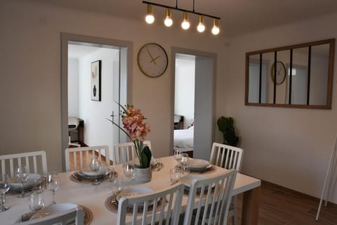 Le Nid des Cigognes avec terrace Apartment in Thionville