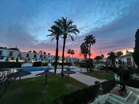 Property building, Garden, Swimming pool, Sunset, sunbed