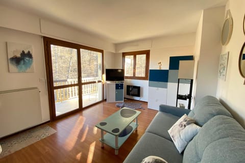 06CO beautiful apartment at the foot of the slopes with balcony Apartment in Piedmont