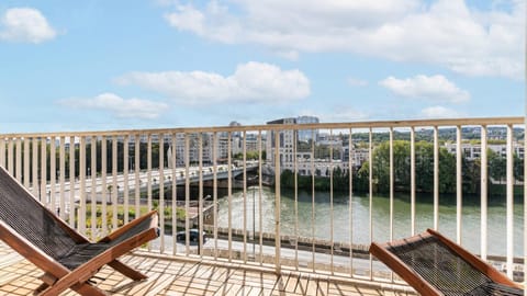 View (from property/room), River view