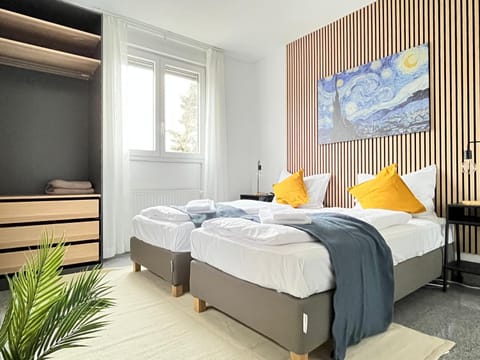 Bed, Photo of the whole room, Bedroom, towels, wardrobe
