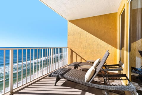 Treasure Island Unit 905 (2/2) House in Lower Grand Lagoon