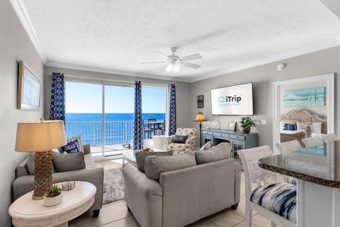 Treasure Island Unit 905 (2/2) House in Lower Grand Lagoon