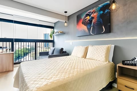Bed, View (from property/room), Photo of the whole room, Bedroom
