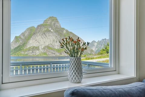 View (from property/room), Mountain view