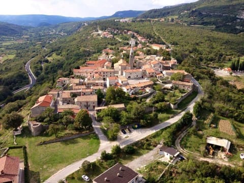 Neighbourhood, City view
