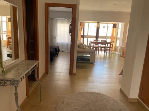 Living room, Photo of the whole room, Seating area, Dining area