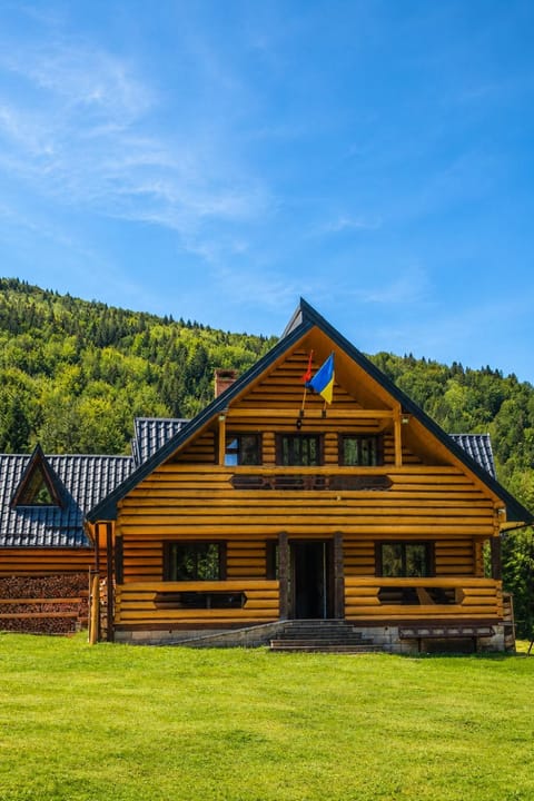 Property building, Natural landscape, On site, Mountain view, Area and facilities