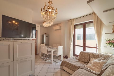 AM16 - Spazioso appartamento vicino stazione centrale Apartment in Perugia