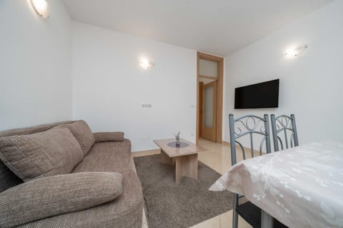 Apartmani ELA Apartment in Makarska