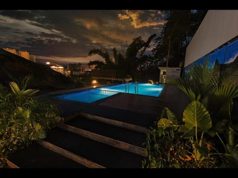 Pool view, Swimming pool